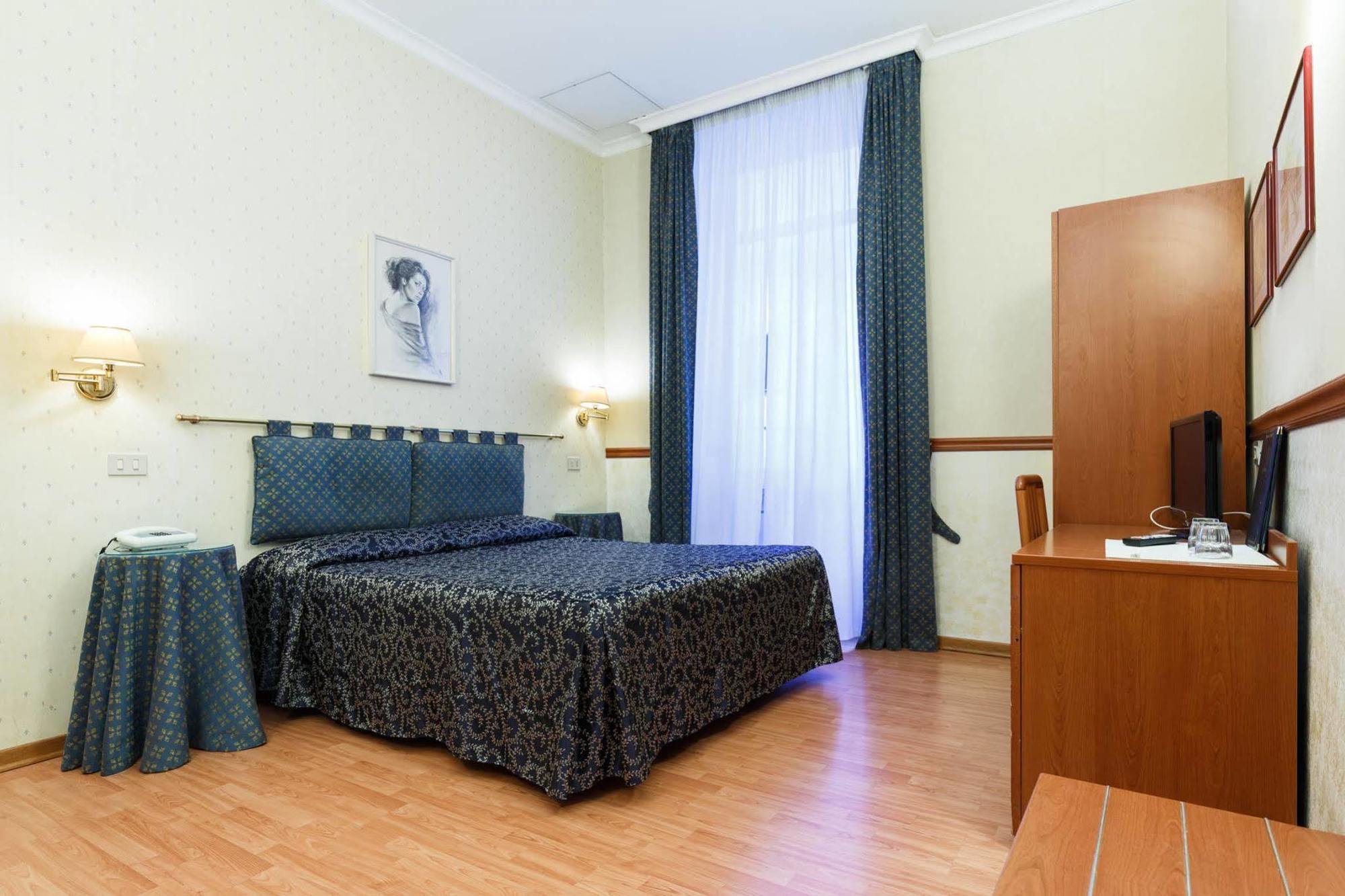 Paris 3* Rom