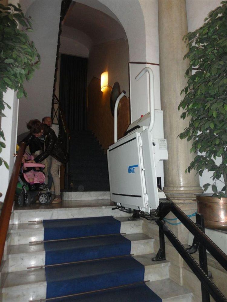 Hotel Paris 3*
