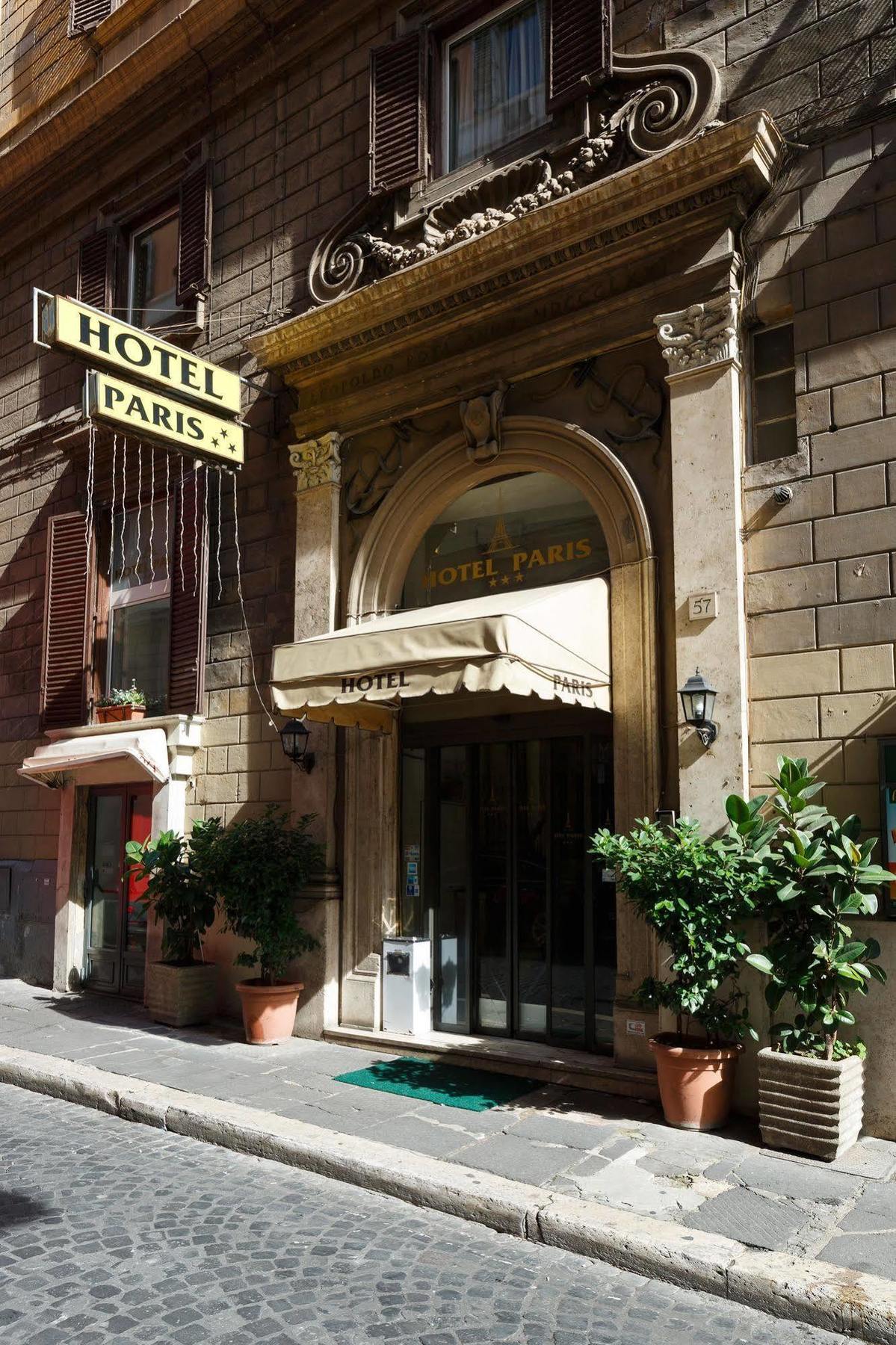 Paris Hotel 3*