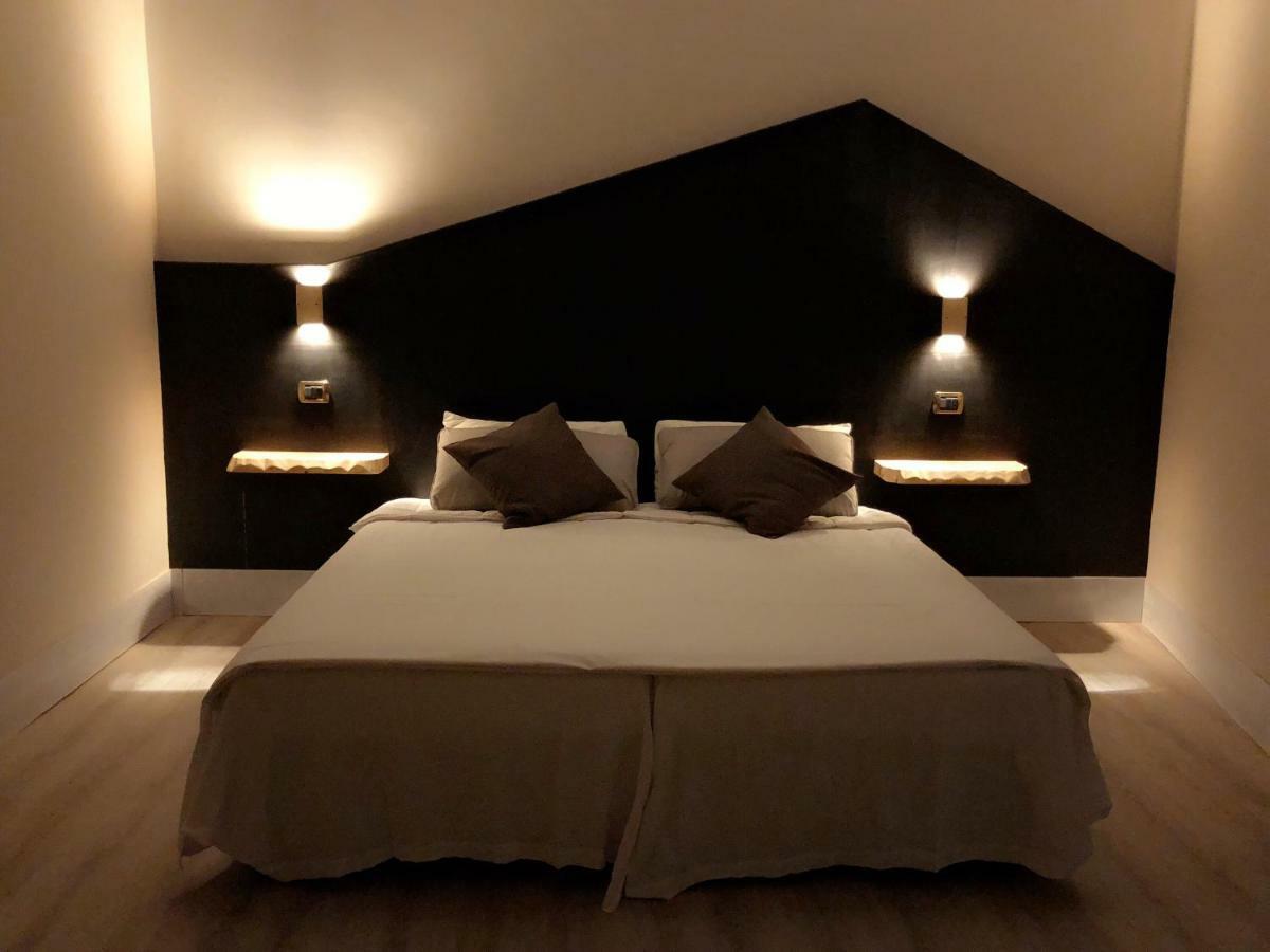 Paris Hotel Roma
